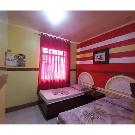 Oyo 1048 Jomckayl Apartelle Naga  Exteriör bild